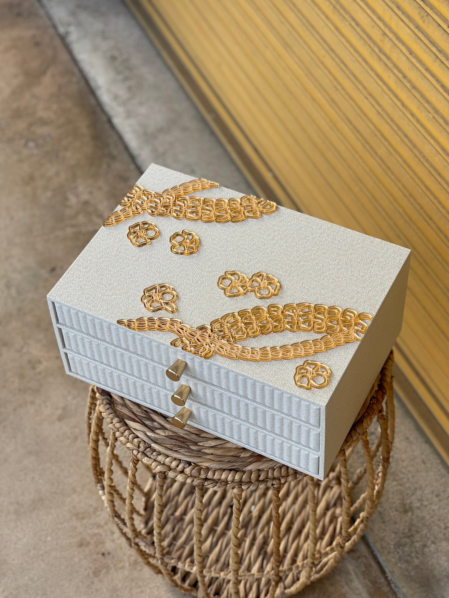 LUXE ORGANIZER (CREAM)