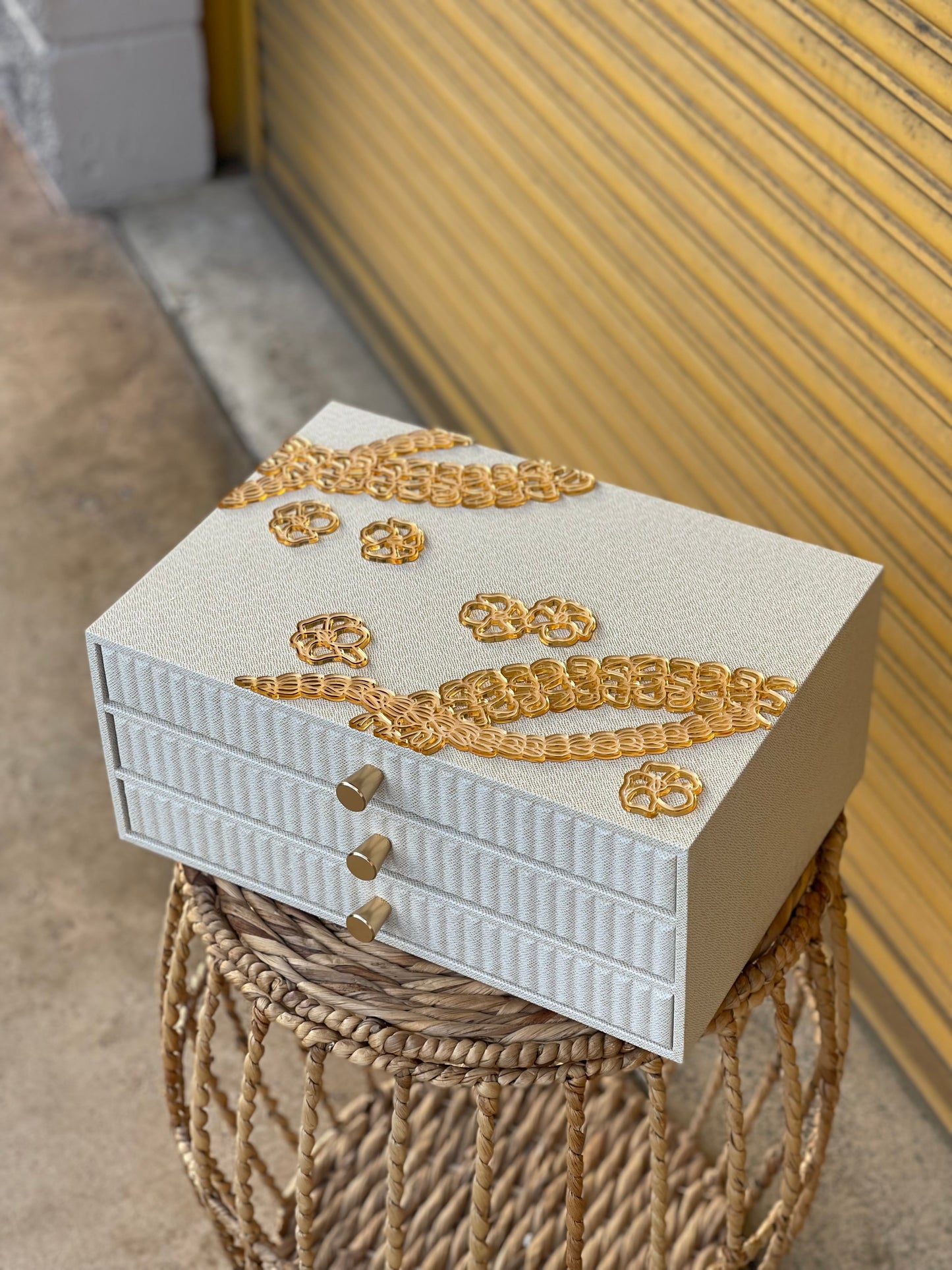 LUXE ORGANIZER (CREAM)