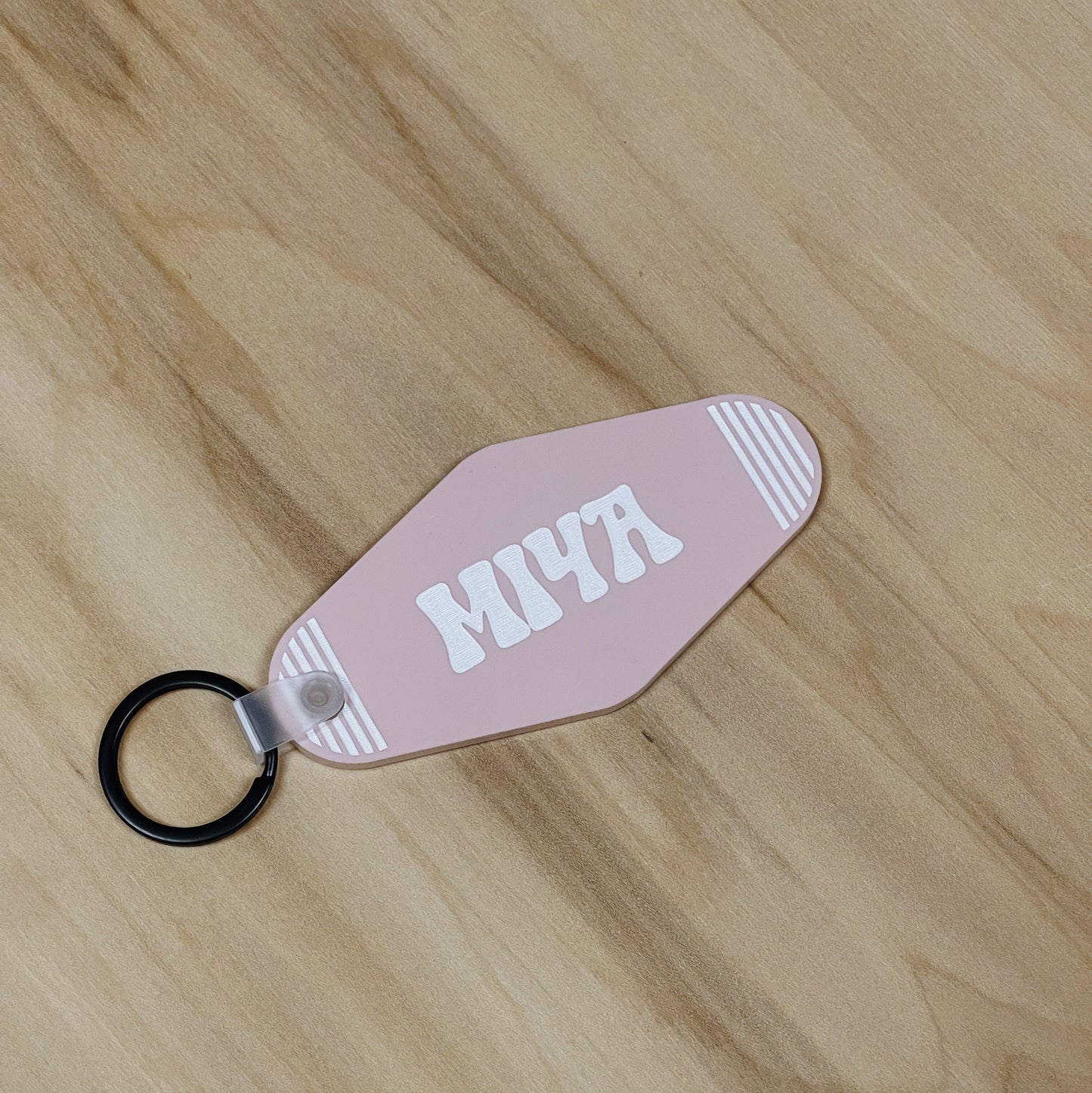 Personalized Retro Motel Keychain