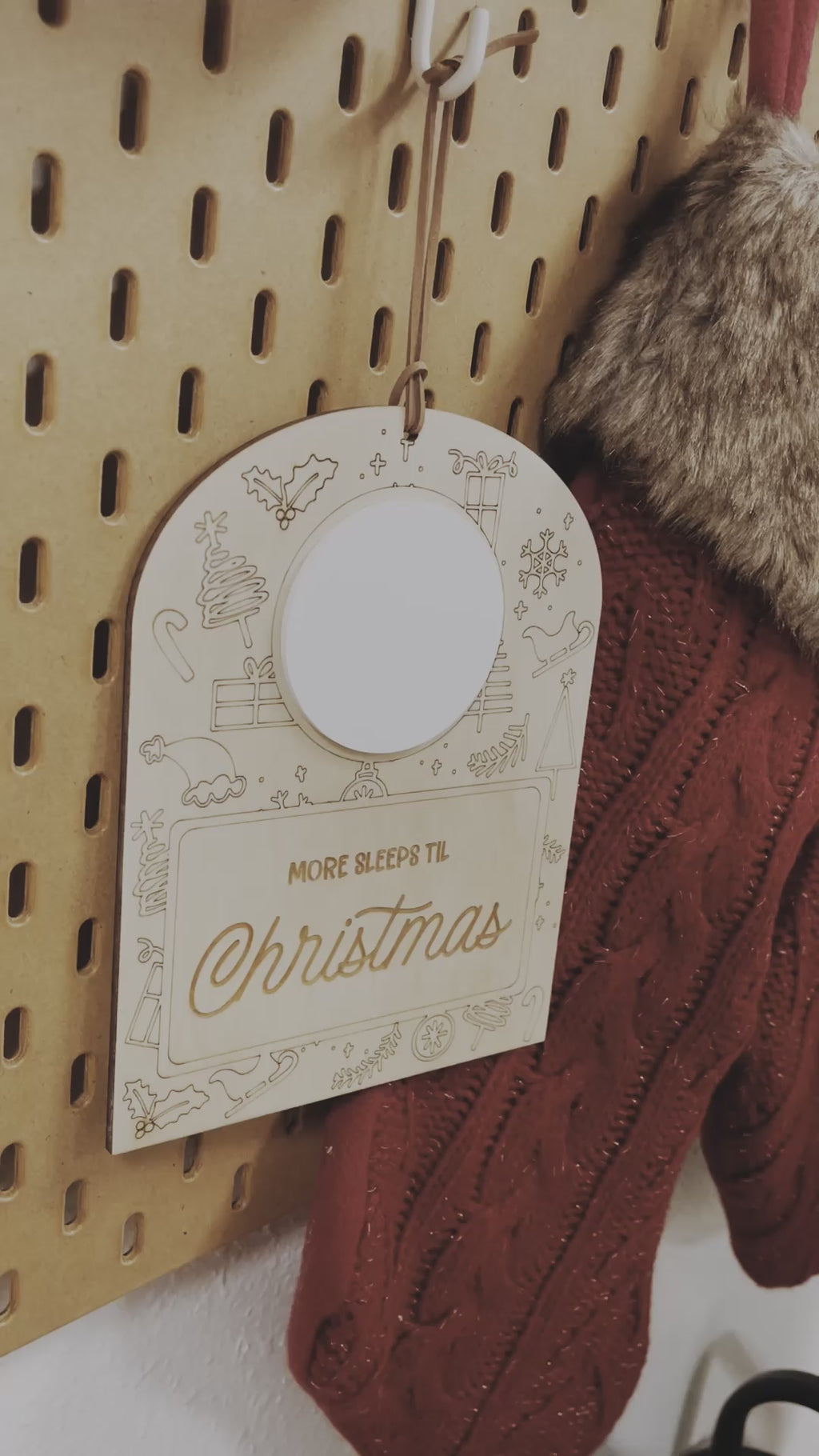 DIY Dry Erase Countdown til Christmas Sign | Wood