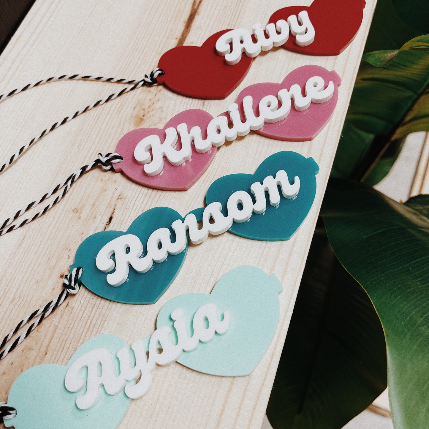 STANDARD Personalized Retro Sunnies Gift Tag