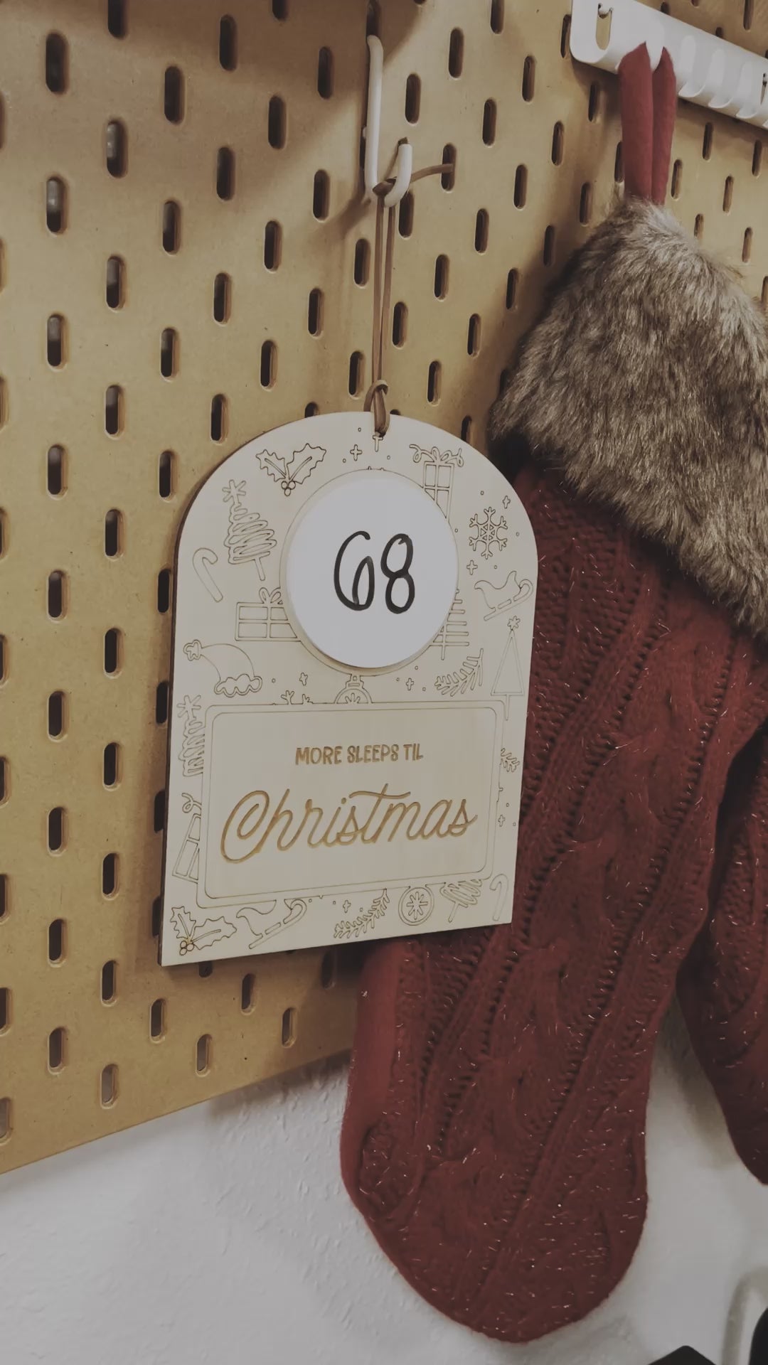 DIY Dry Erase Countdown til Christmas Sign | Wood